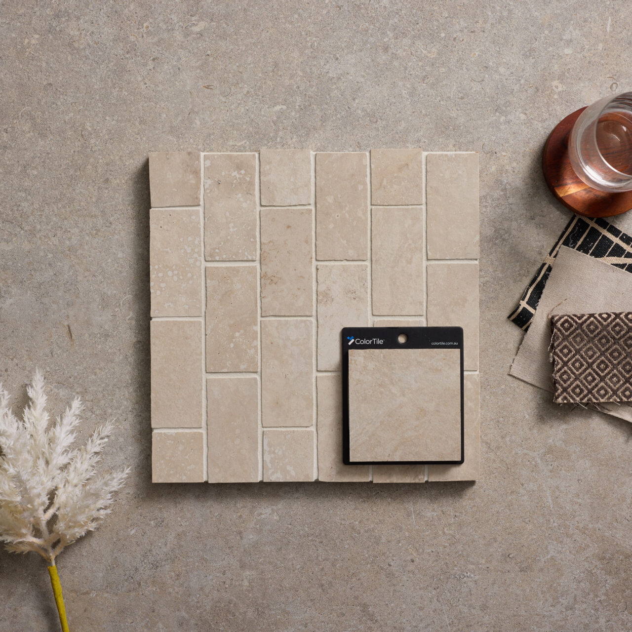 Noosa Light Cross Cut Tumbled Edge Mosaic - Image 4
